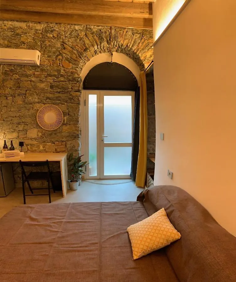 Rock & Wood - Apartment & Room La Spezia