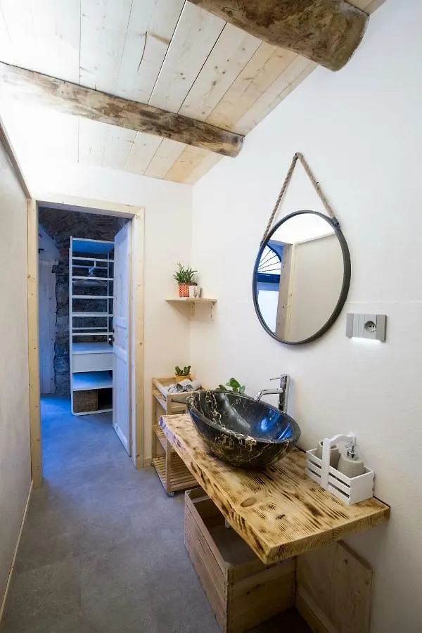 Rock & Wood - Apartment & Room La Spezia